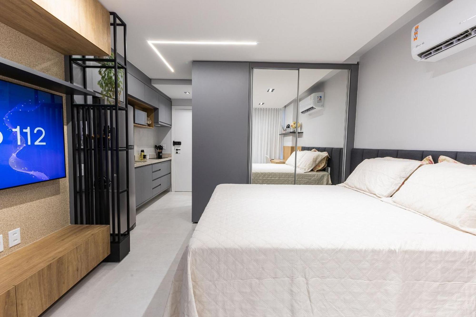 Estudios Modernos No House